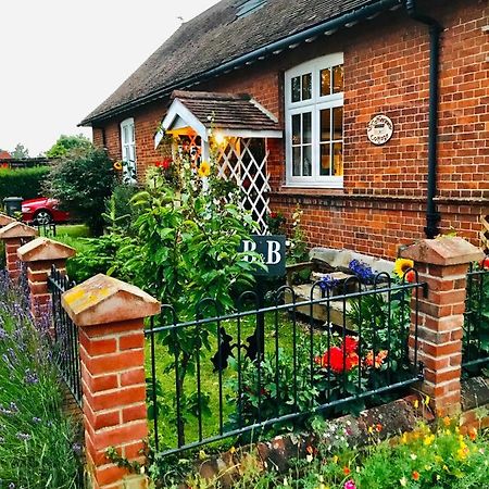 St.Catherine'S Cottage, The Old School House Long Melford Exterior photo