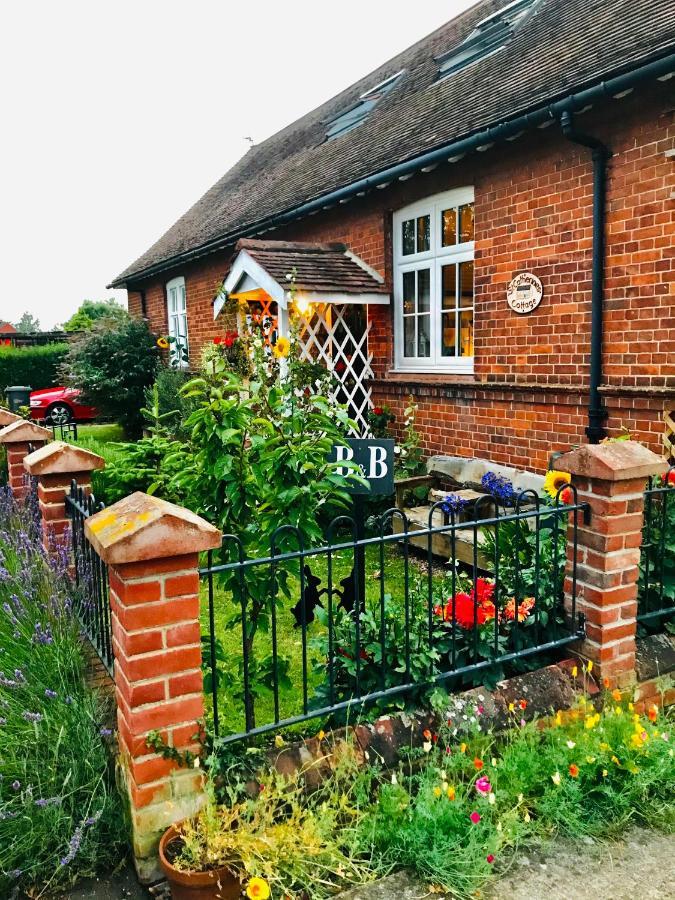 St.Catherine'S Cottage, The Old School House Long Melford Exterior photo